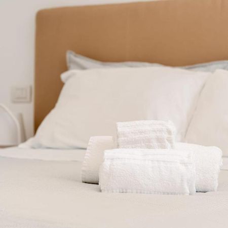 { White Garden } -Comfort, Parking & Wi-Fi- Lucca Ngoại thất bức ảnh